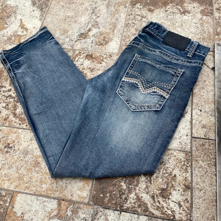 True Luck Jeans Bootcut: Classic Boot Cut Fit for Every Occasion